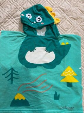 Bebamour Teal & Yellow Dino Hooded Poncho Towel